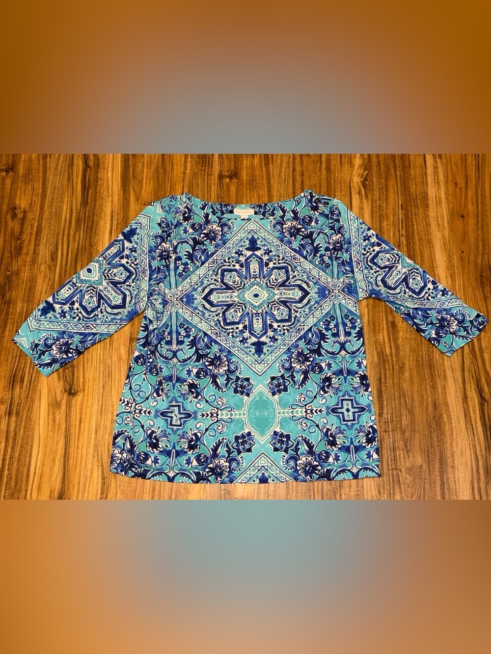 Charter Club women top XL Blue white Aqua Tile quilt Print 3/4 Sleeve boatneck